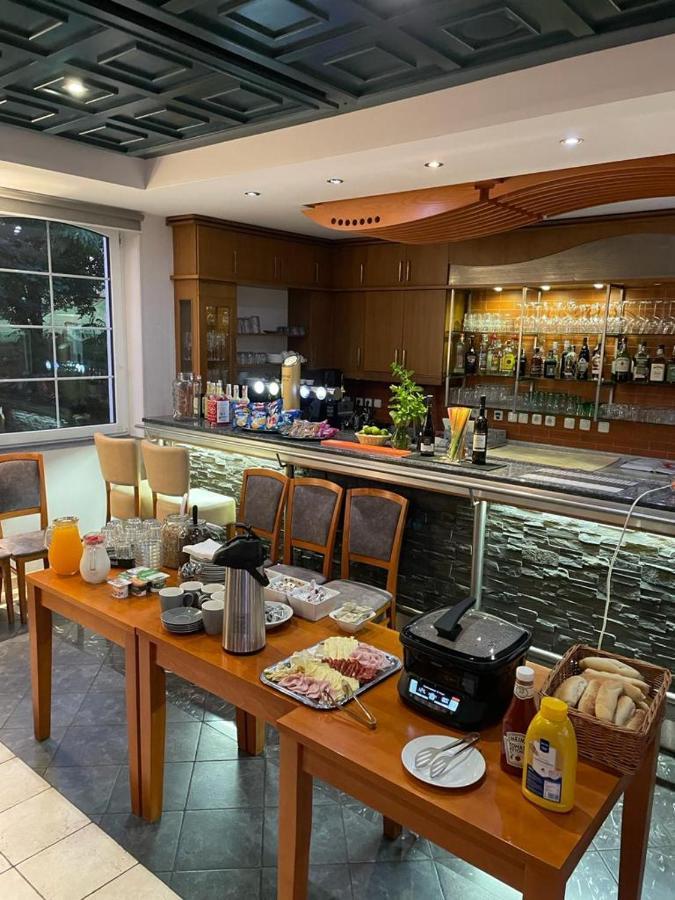 York Hotel